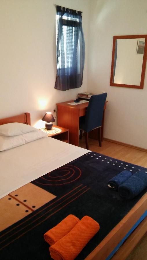 Veldic Apartments Tisno Exterior foto