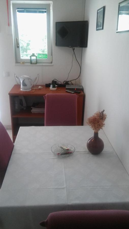 Veldic Apartments Tisno Exterior foto